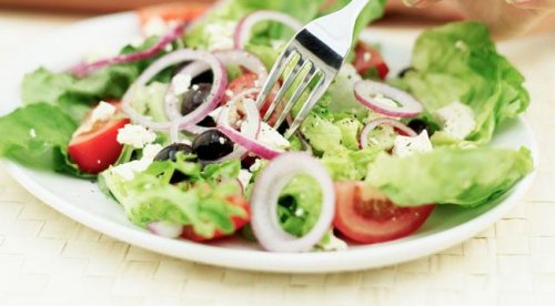 http://fatalenergy.com.ua/power/uploads/posts/2013-02/thumbs/1361289184_salad_1.jpg
